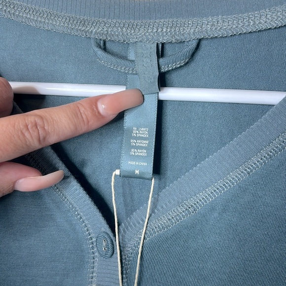 Skims dress - Picture 2 of 2